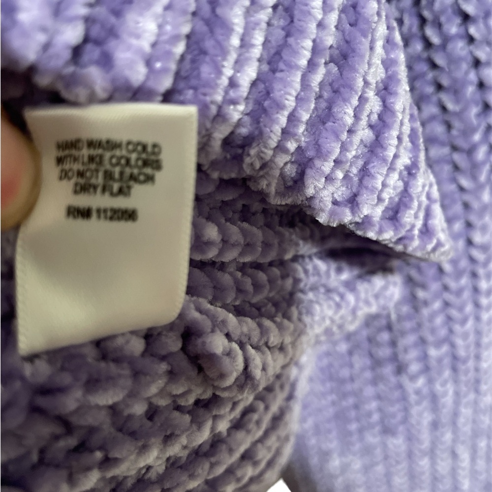 Purple Women’s Juniors Sweater Turtlenecks loosefitting - Picture 6 of 6